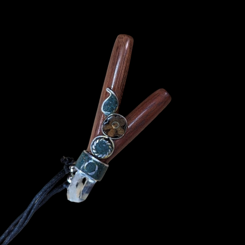 Rapeh tube. Kuripi. Ayahuasca & Rock Crystal (Rhinestone)